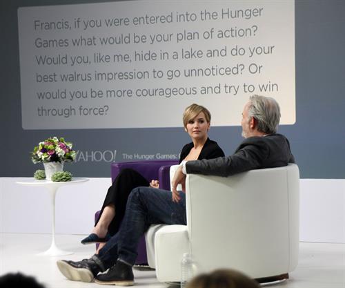 Jennifer Lawrence Q&A at the Yahoo Headquarters - Los Angeles - November 6, 2013 