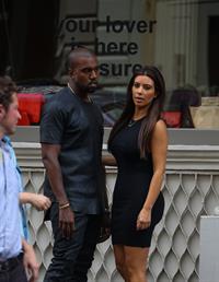 Kim Kardashian and Kanye West walk around SoHo in New York City 