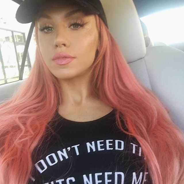 Imogen Anthony taking a selfie