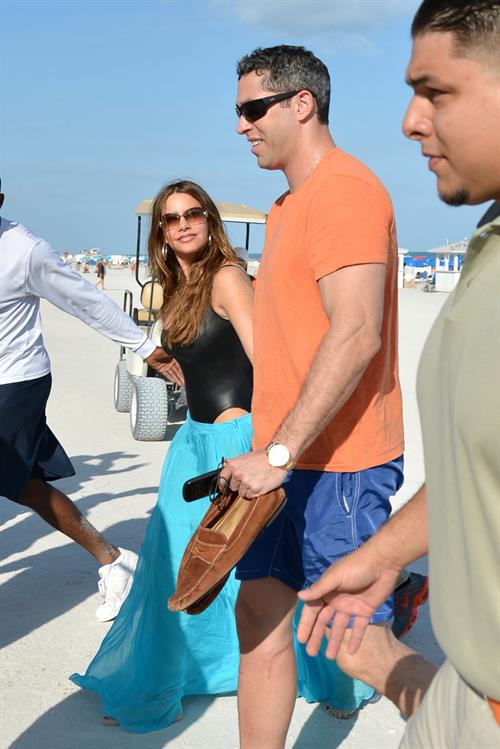 Sofia Vergara - beach candids in Miami 1/2/13  