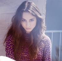 Troian Bellisario