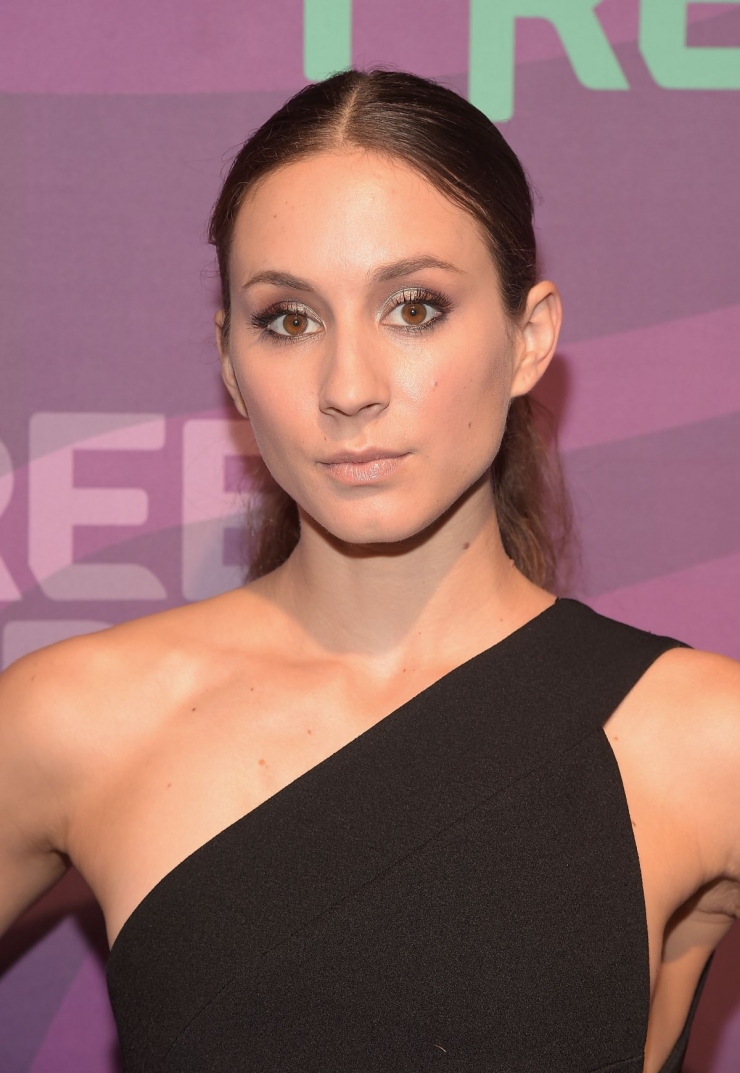 Troian Bellisario