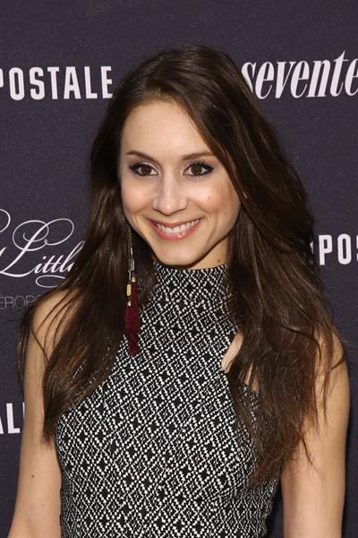 Troian Bellisario