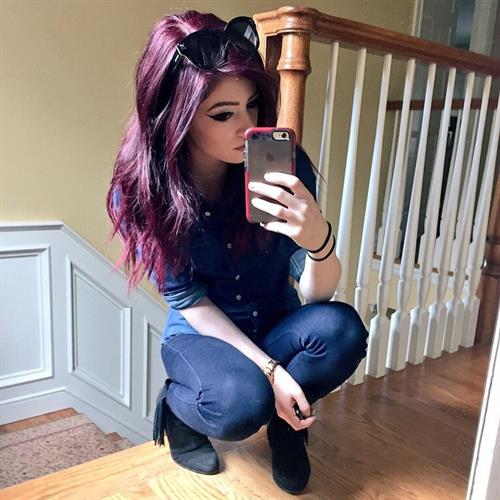 Chrissy Costanza