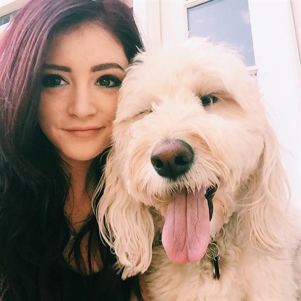 Chrissy Costanza