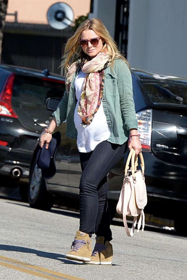 Kristen Bell - Running errands in Los Angeles on February 27, 2013