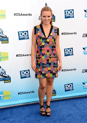 Kristen Bell - Do Something Awards in Santa Monica - August 19, 2012