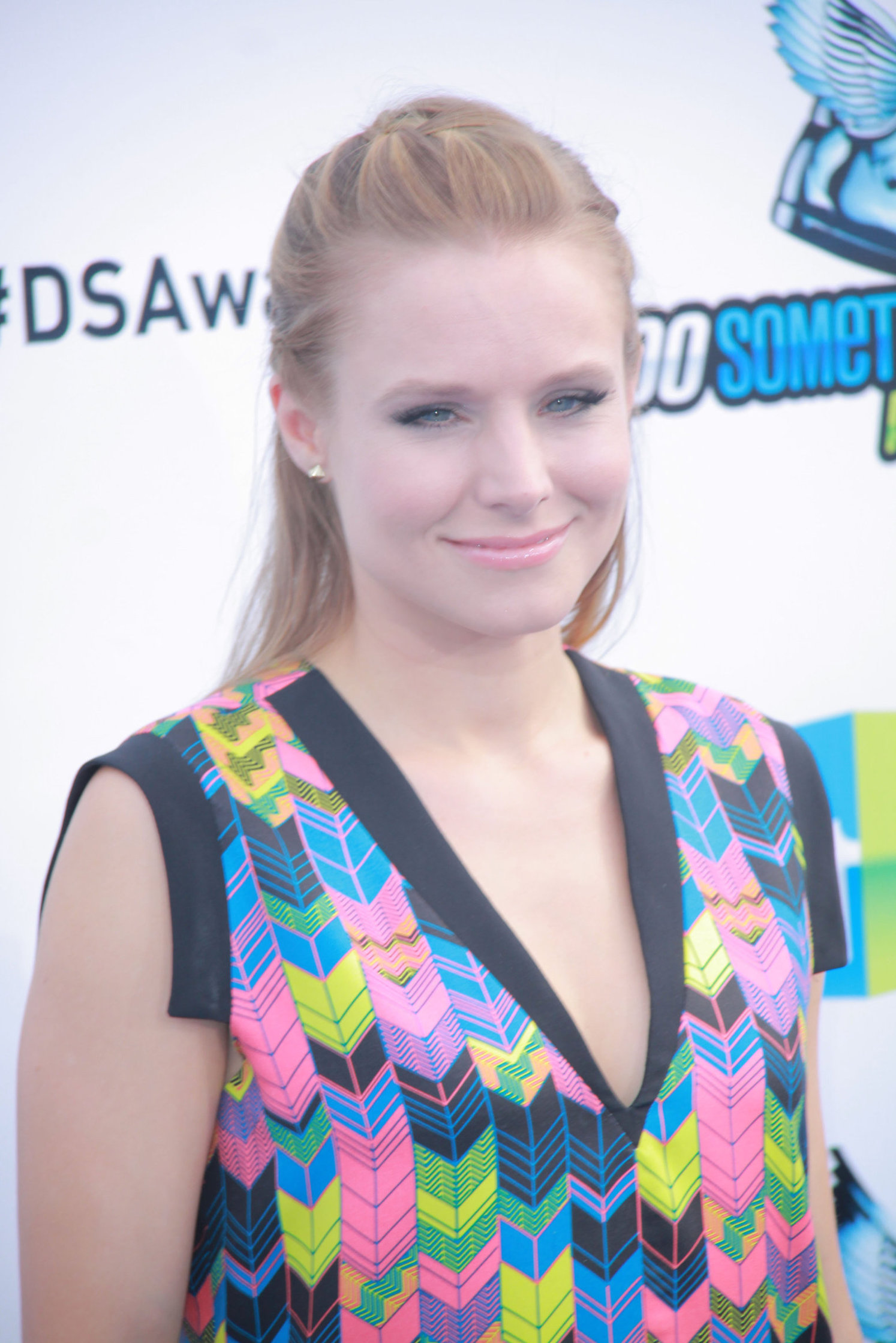 Kristen Bell - Do Something Awards in Santa Monica - August 19, 2012