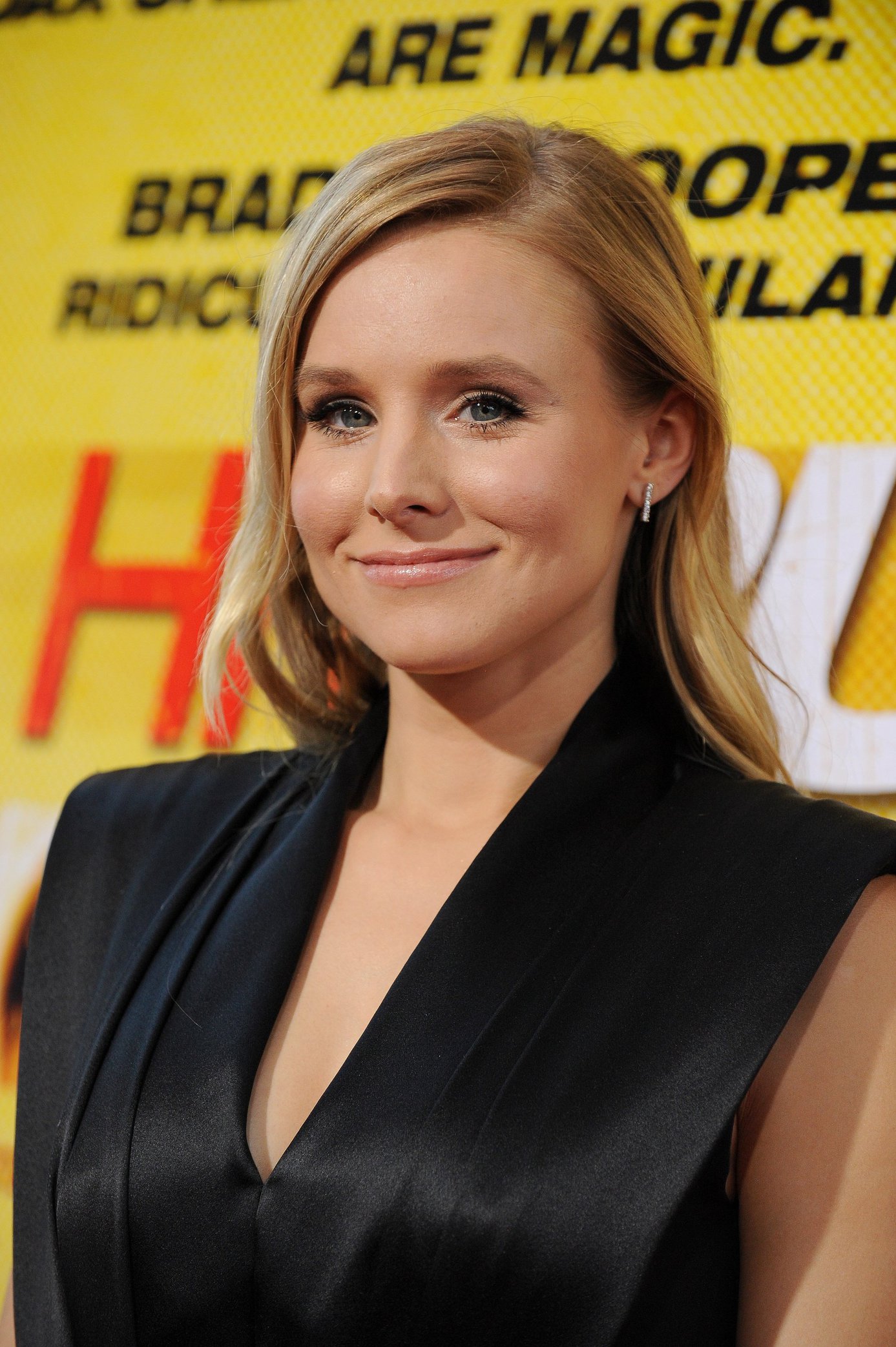 Kristen Bell - Hit and Run Hollywood Premiere in Los Angeles - August 14, 2012