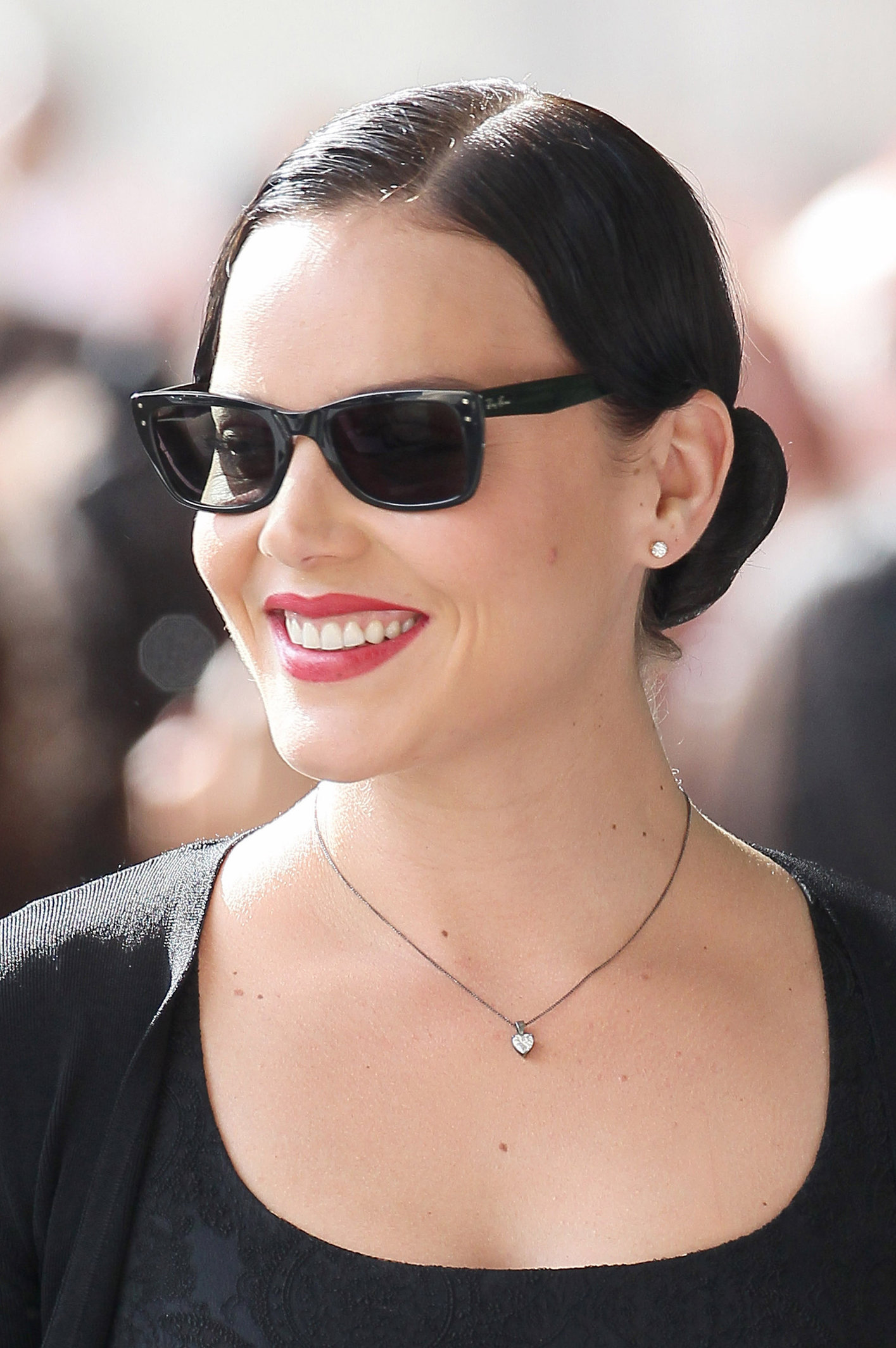 Abbie Cornish on set 1/8/2010