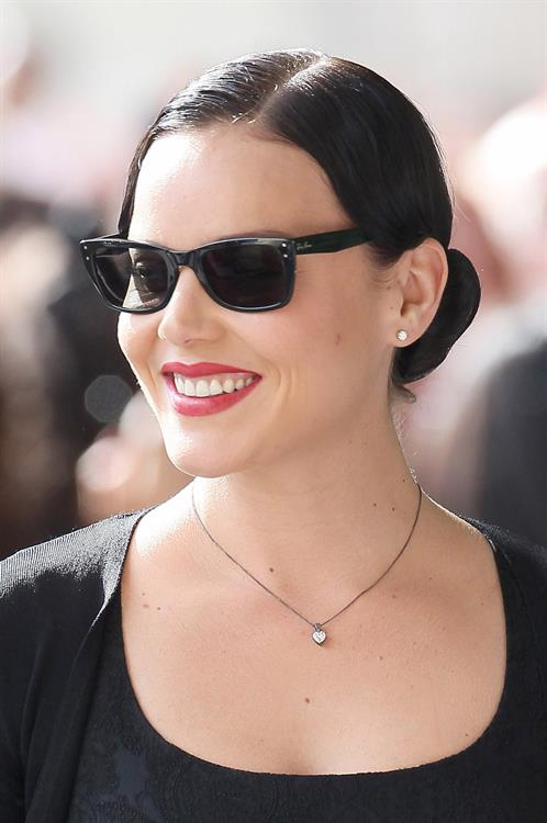 Abbie Cornish on set 1/8/2010