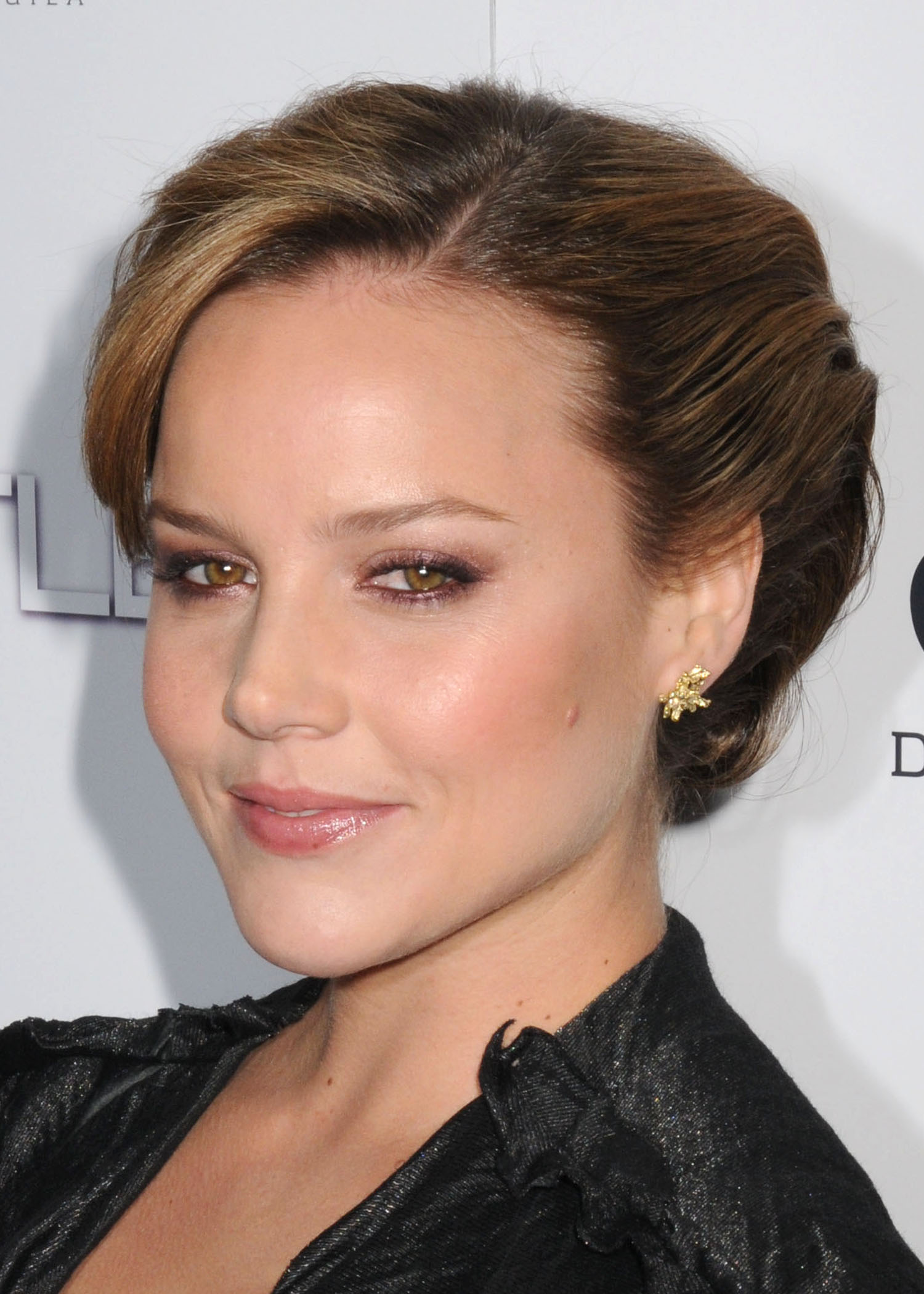 Abbie Cornish at the Limitless premiere in New York City 8/3/2011 Unrated