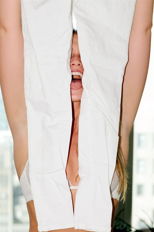 Iskra Lawrence:  Atisha Paulson for C Heads