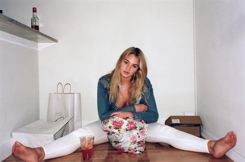 Iskra Lawrence:  Atisha Paulson for C Heads