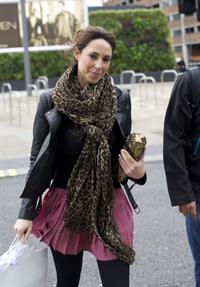 Alex Jones at Westfield shopping centre Nov 4, 2011