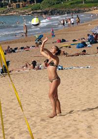 Alex Morgan bikini candids in Hawaii 12/19/12 
