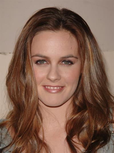 Alicia Silverstone attends Farm Sanctuary's 20th anniversary gala 