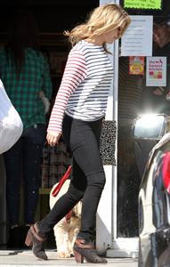 Ali Larter at the dog groomers in Los Angeles 10/22/13  