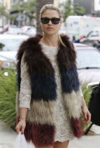 Ali Larter walking in Beverly Hills 11/12/13  