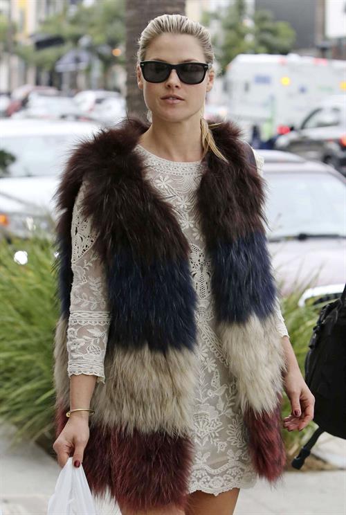 Ali Larter walking in Beverly Hills 11/12/13  