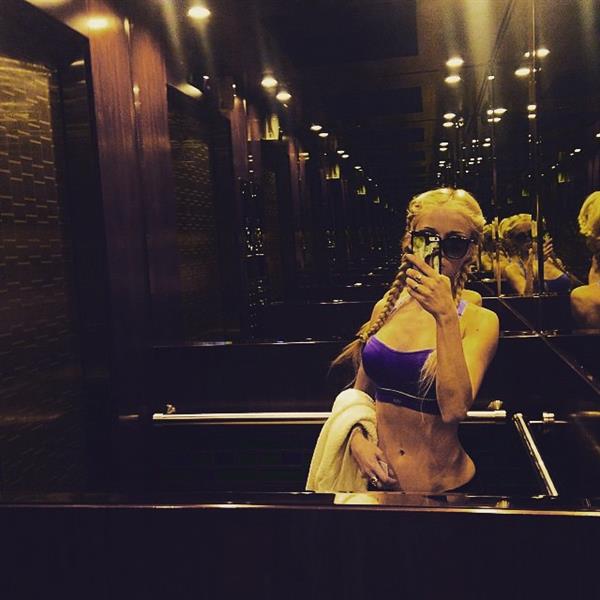 Valeria Lukyanova taking a selfie