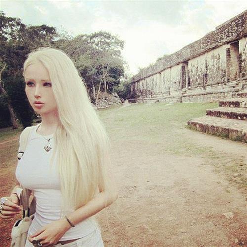 Valeria Lukyanova