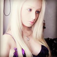 Valeria Lukyanova taking a selfie