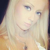 Valeria Lukyanova taking a selfie