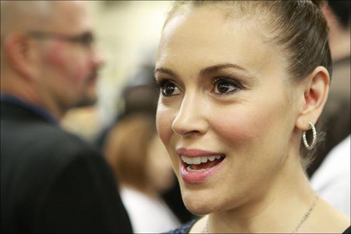 Alyssa Milano A Night Of Entertainment With Don Mattingly Hosted By George Lopez (Jan 24, 2013) 