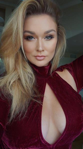 Hunter McGrady