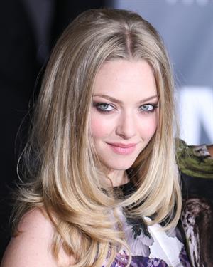 Amanda Seyfried In Time premiere in Los Angeles on October 20, 2011 