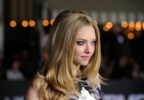 Amanda Seyfried In Time premiere in Los Angeles on October 20, 2011 