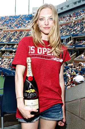Amanda Seyfried attends the Moet Suite at the US Open on Sept 5, 2011 