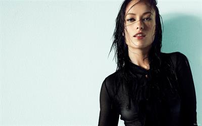 Olivia Wilde - breasts