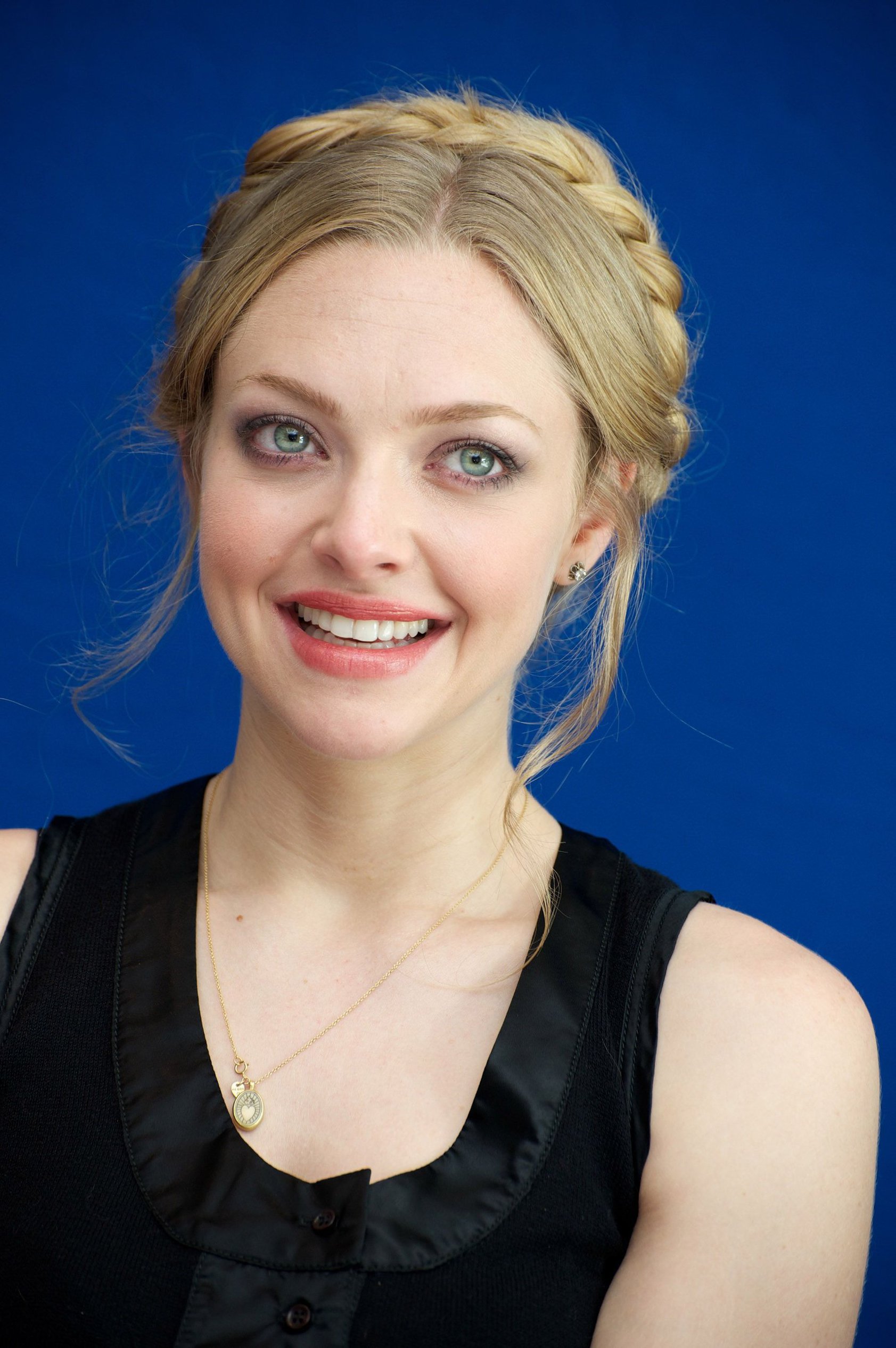 Amanda Seyfried Pictures Amanda Seyfried portrait In Time press conference in Beverly Hills on October 15, 2011