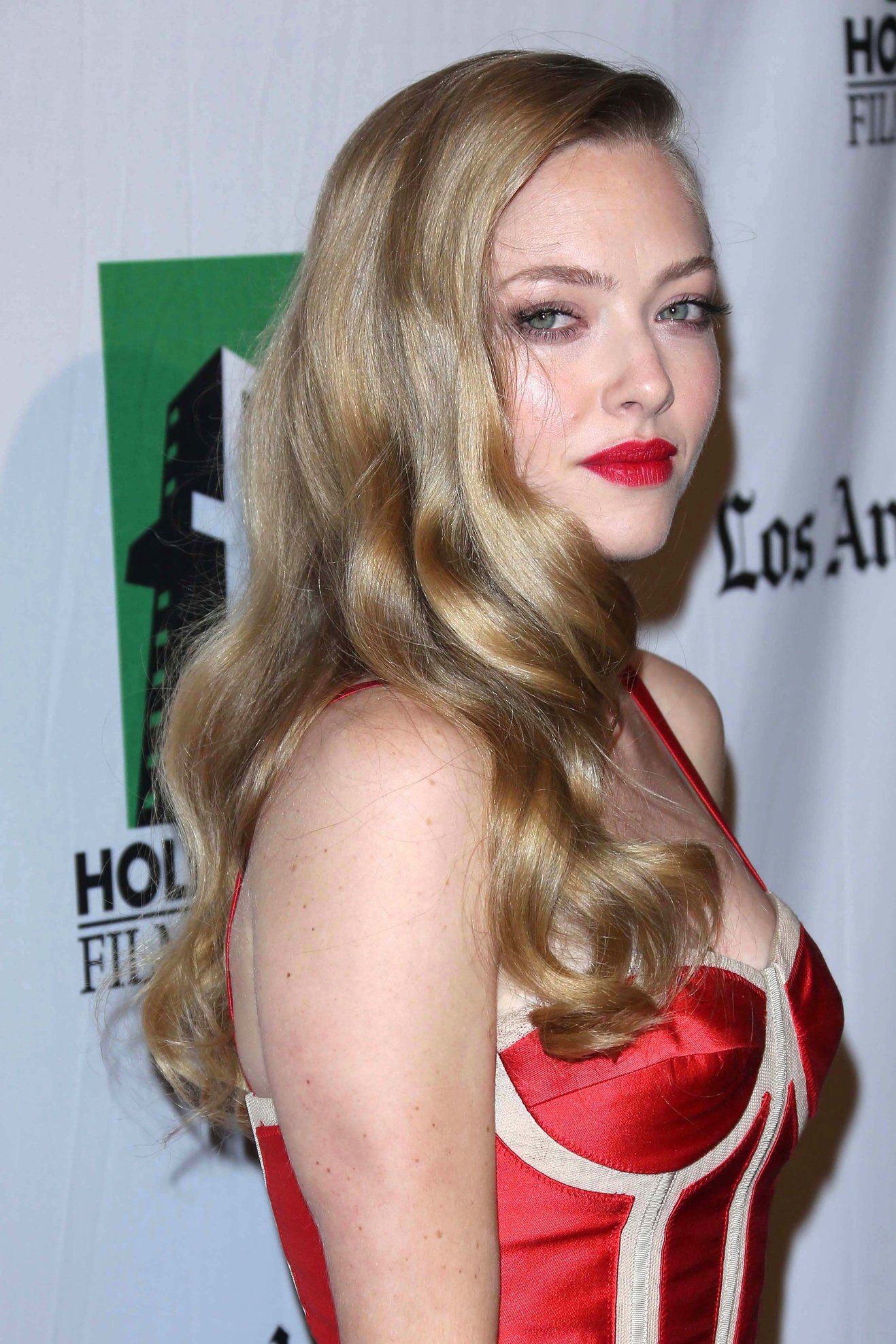 Amanda Seyfried Pictures Amanda Seyfried - 16th Annual Hollywood Film Awards Gala in Beverly Hills October 22, 2012