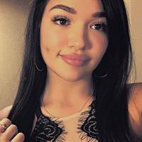 Miss Genii taking a selfie