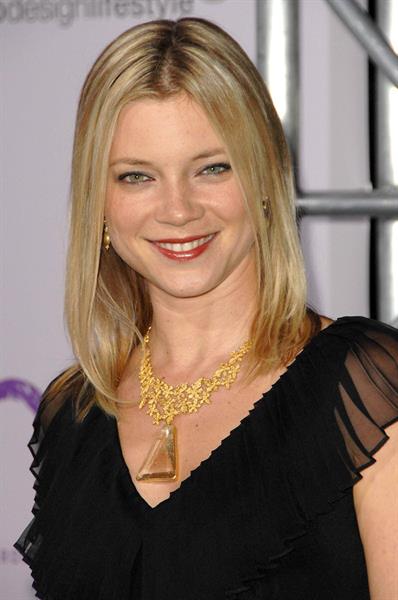 Amy Smart 18th annual Environmental Media Awards in Los Angeles 