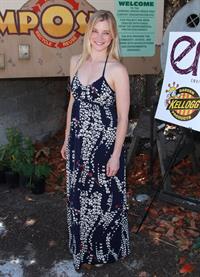 Amy Smart Environmental Media Assoc Organic Garden Lunch in Los Angeles on May 26, 2010 