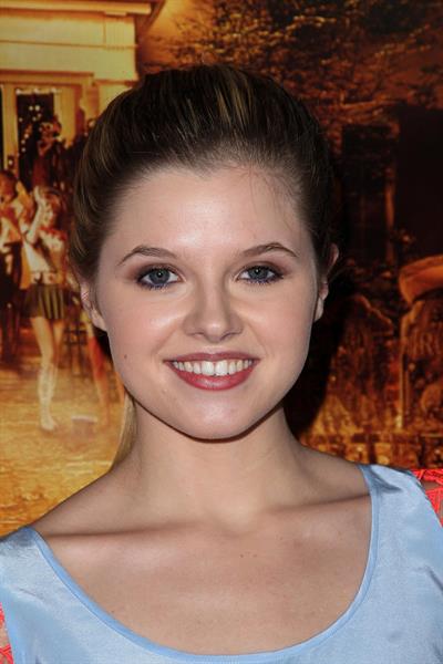 Ana Mulvoy Ten Fun Size premiere in LA 10/25/12