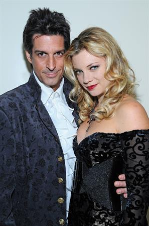 Amy Smart Nothing Hurts Like Love video shoot 