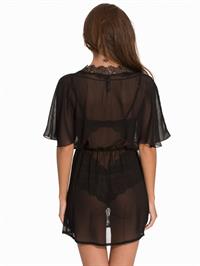 Xenia Deli in lingerie