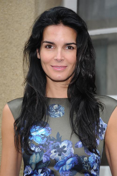 Angie Harmon Giambattista Valli fashion show at Paris Fashion Week on Sept 30, 2013 