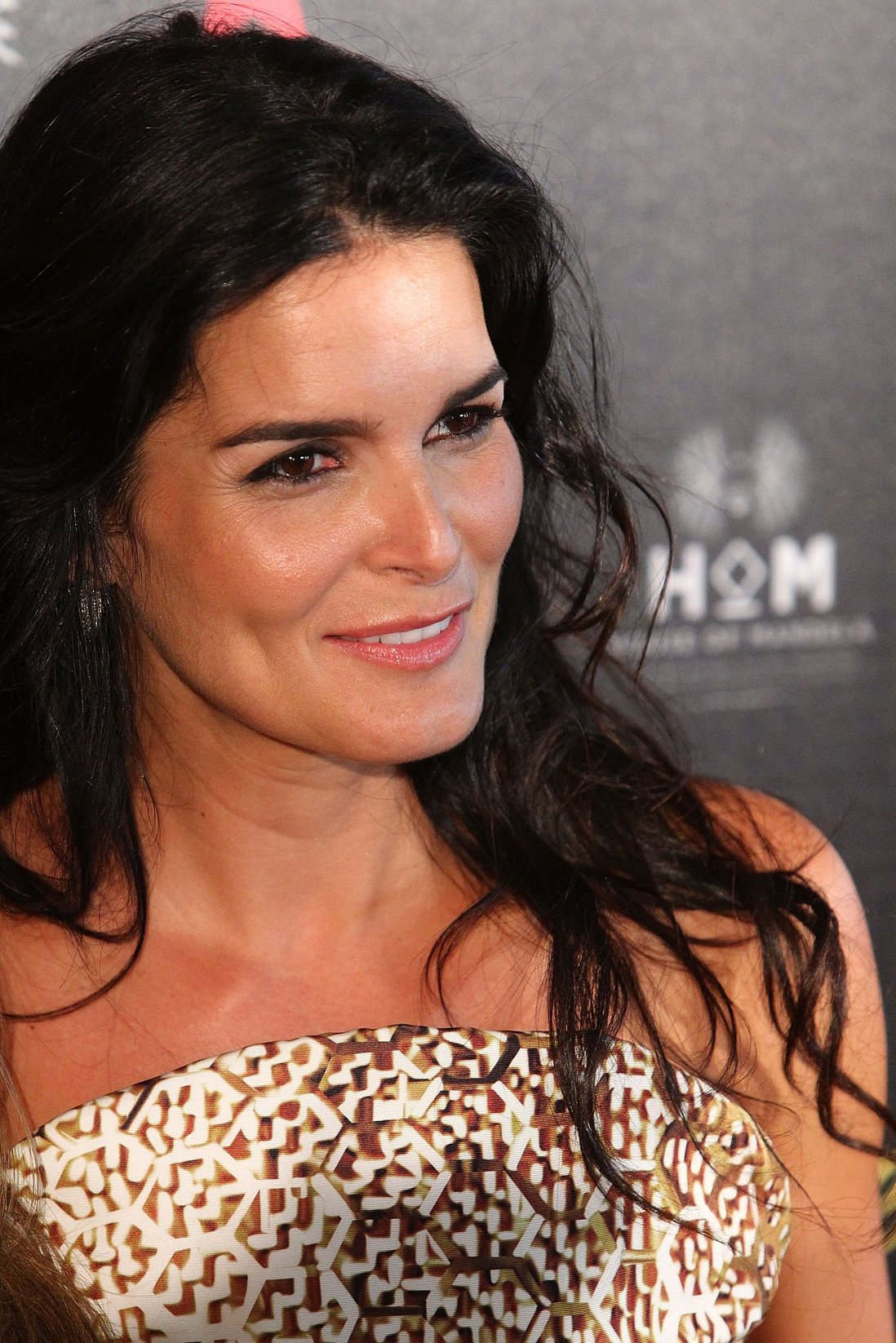 Angie Harmon 37th annual Gracie National Awards on May 22, 2012