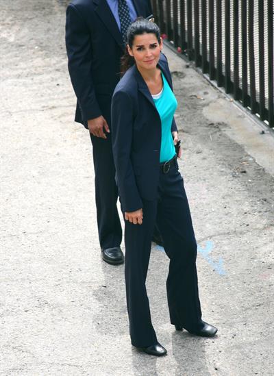 Angie Harmon - On the set of Rizolli & Isles in Los Angeles - June 13. 2012