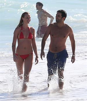 Anne Vyalitsyna bikini candids in Miami 11/22/12 