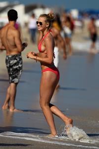 Anne Vyalitsyna bikini candids in Miami 11/22/12 