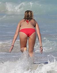 Anne Vyalitsyna bikini candids in Miami 11/22/12 