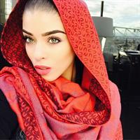 Sandra Fennou taking a selfie