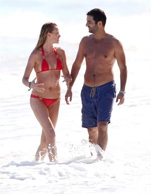 Anne Vyalitsyna bikini candids in Miami 11/22/12 